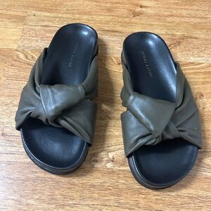 JENNI KAYNI Olive Green  Crossover Knotted Soft Leather Made in Portugal Size 7